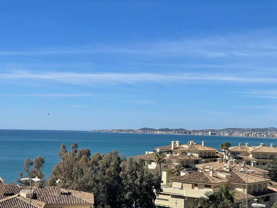 Apartment With Beautiful Sea View בנאלמדנה ספרד