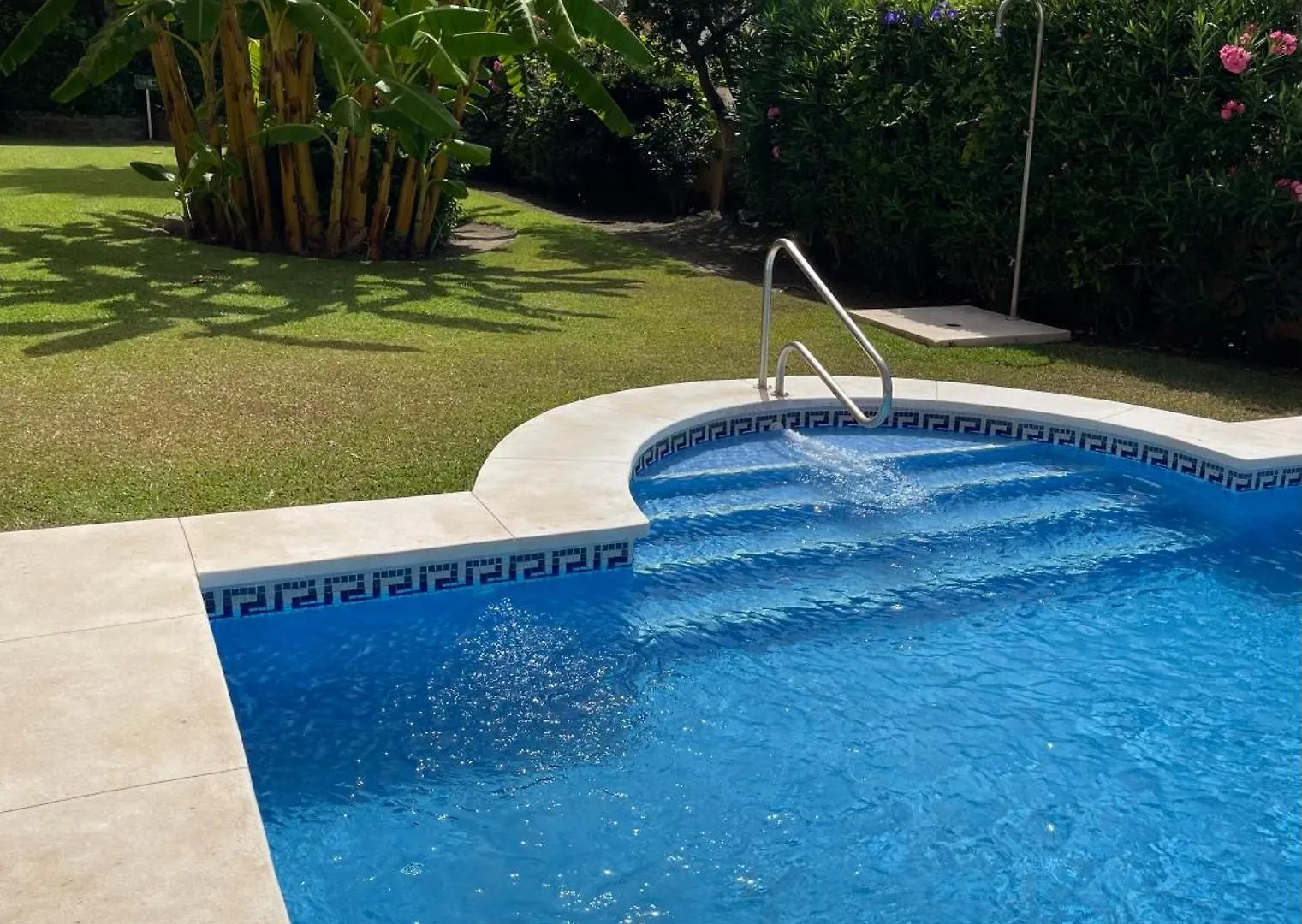 Apartment With Beautiful Sea View בנאלמדנה 0*,